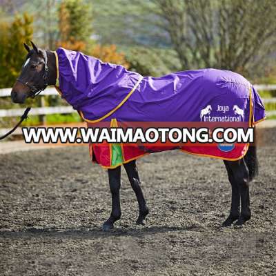 2016 New Design 600d Waterproof and Breathable Winter Horse Rug with Detachable Neck Cover